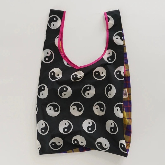 BAGGU Handbags - RARE BAGGU Deadstock 90s Yin Yang Plaid reusable nylon tote bag Earth Day LAST 1